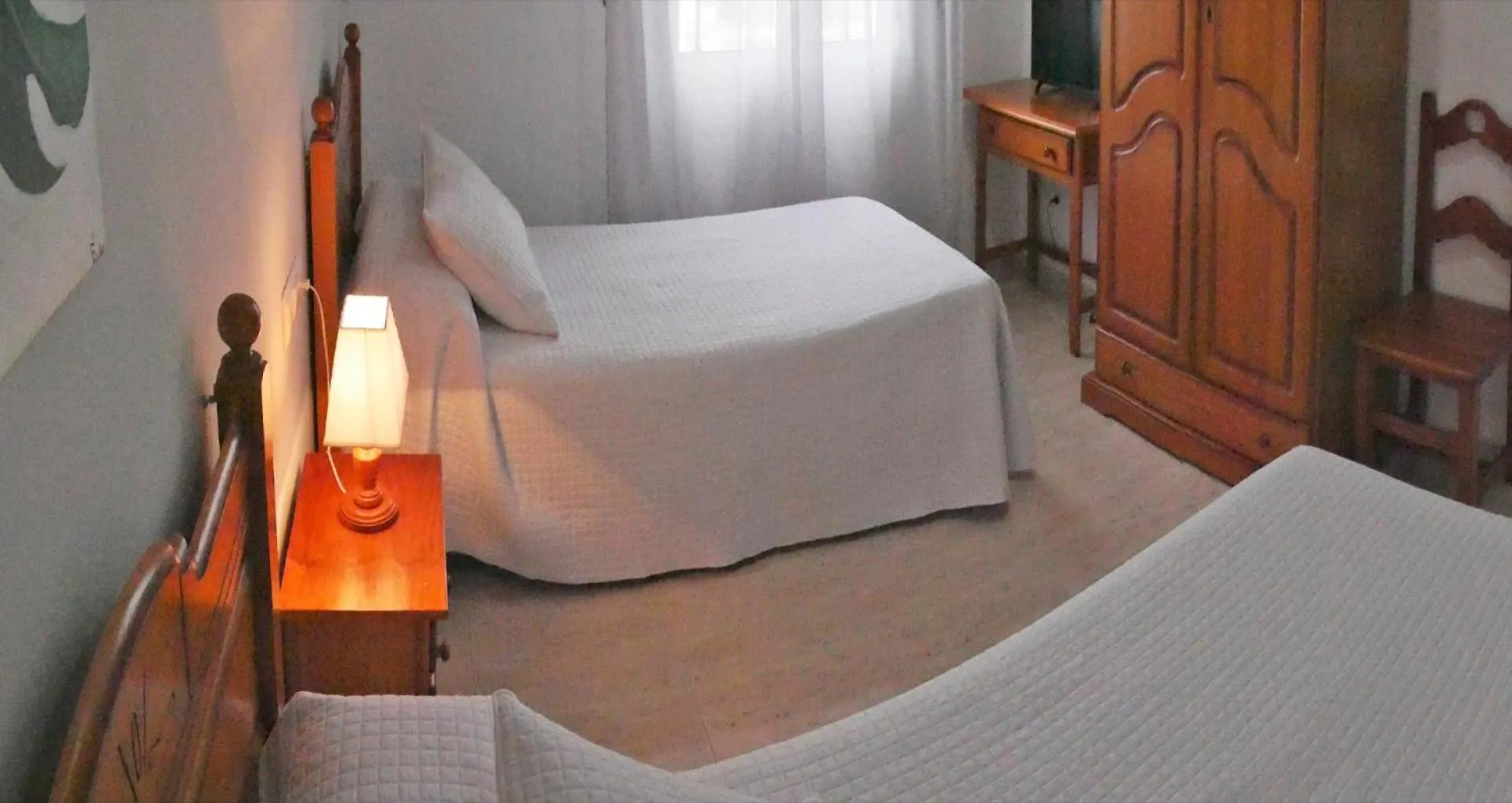 Hostal Al-Andalus La Guijarrosa 0*,